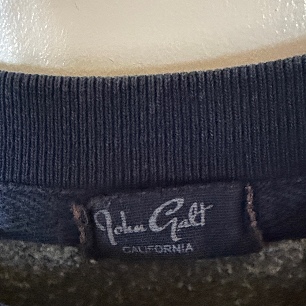 Brandy Melville Navy Crewneck with White 'Switzerland' Text and Red Crest - Picture 2 of 2